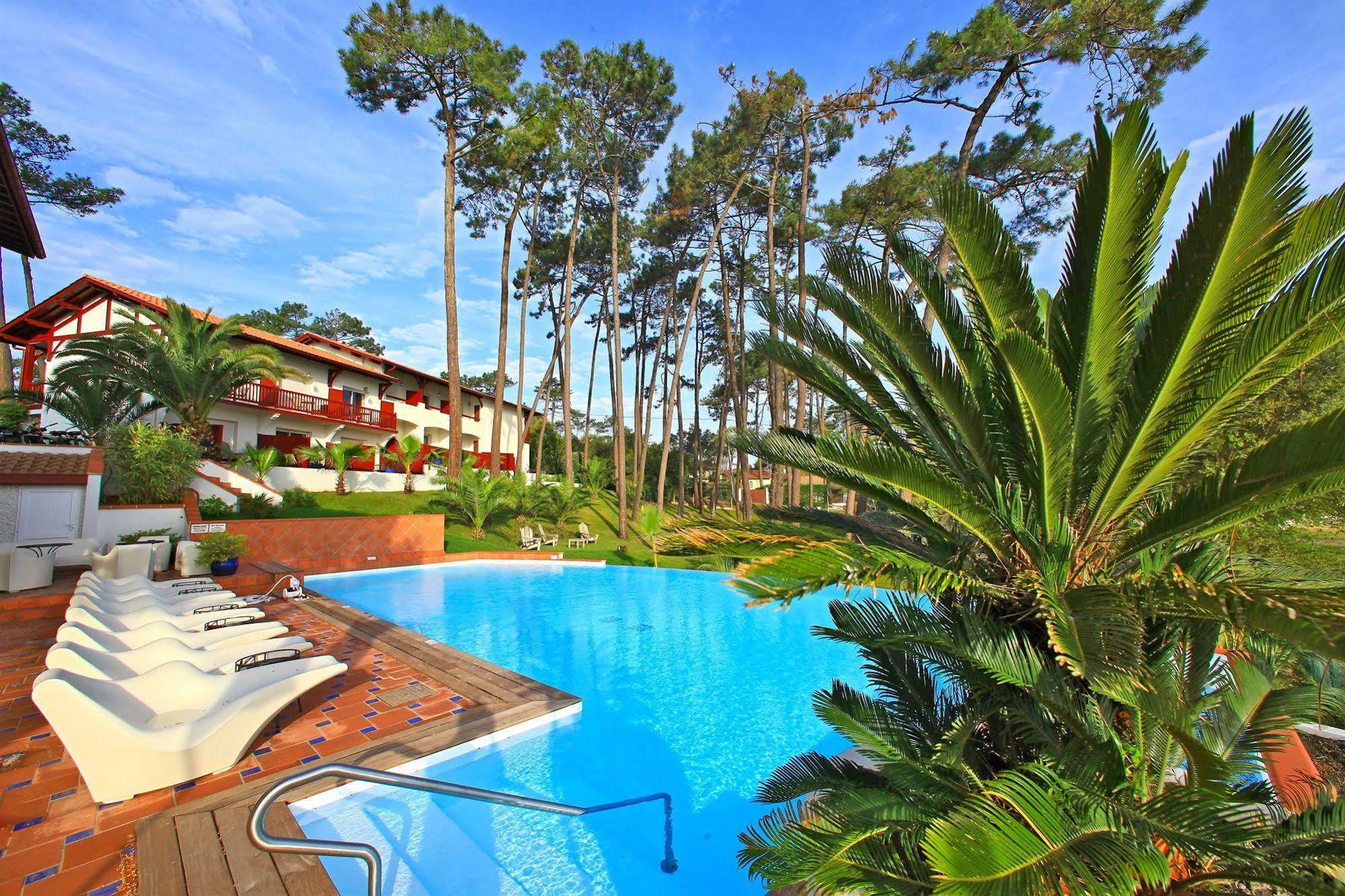 סורטס הוסגור Hotel Les Hortensias Du Lac מראה חיצוני תמונה