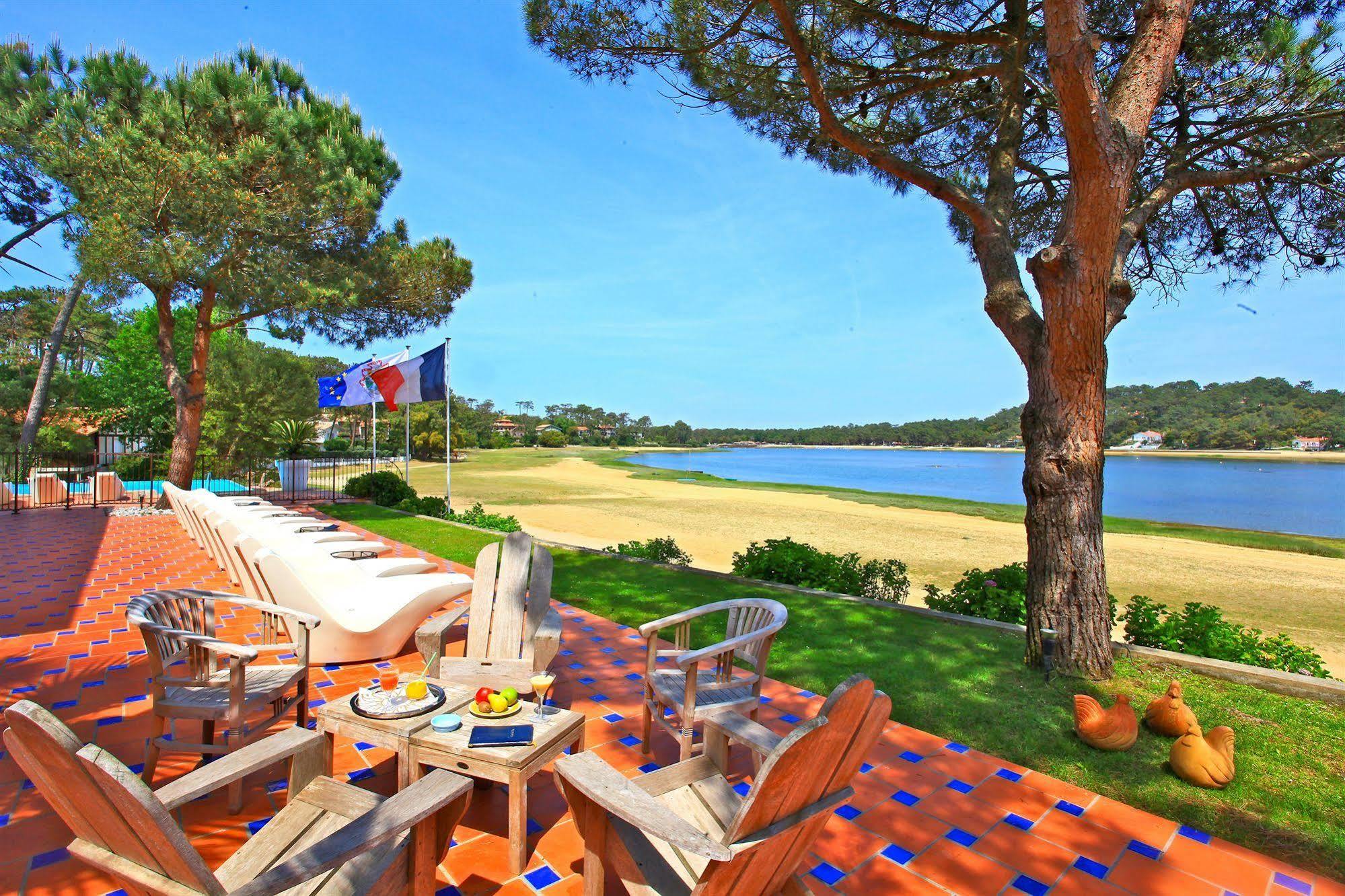 סורטס הוסגור Hotel Les Hortensias Du Lac מראה חיצוני תמונה